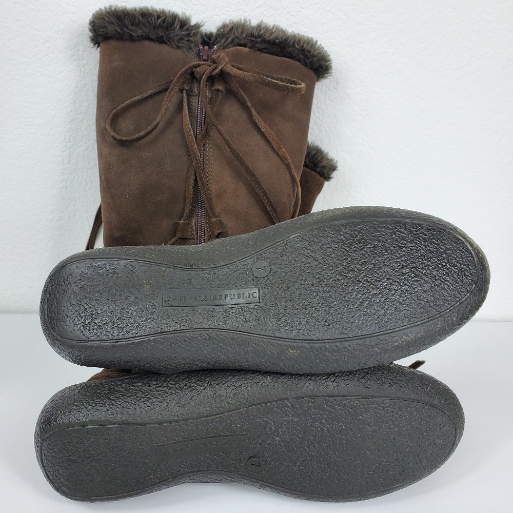 Banana Republic Suede Sherpa Lace Zipper Boots - Picture 7 of 8